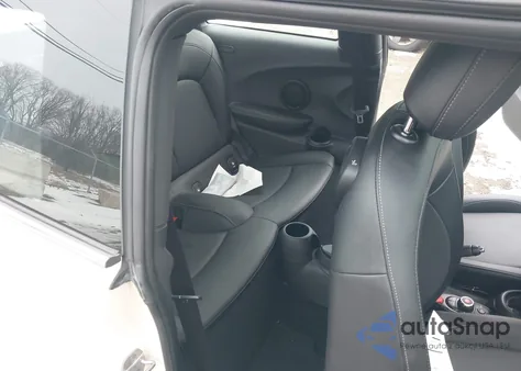 2018 Mini Hardtop Cooper/Oxford Edition from USA, damaged, VIN WMWXP5C59J3C65613